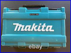 Makita 12V max 2.0Ah CXT Lithium-Ion Multi-Tool Kit (MT01R1), 2 Batts/Charger