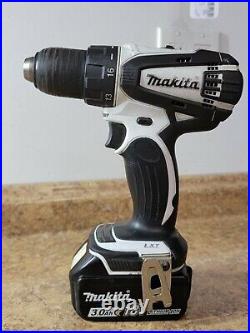 Makita LCT200W 18V Lithium-Ion Cordless 2-Pc. Combo Kit + Light Pre-owned