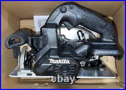 Makita (XSH04ZB) 18V LXT Sub-Compact Cordless 6-1/2 Circular Saw (Tool Only)